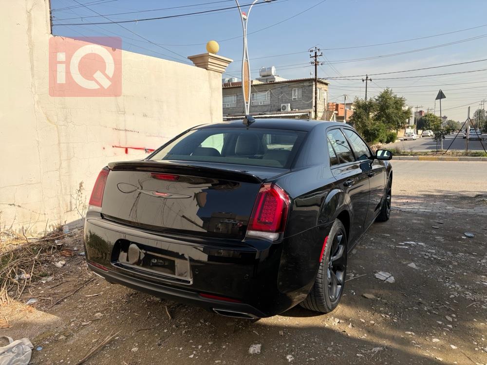Chrysler 300